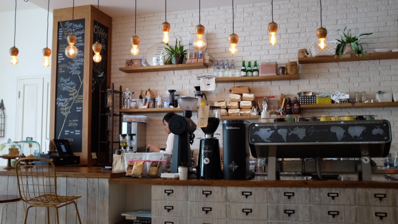 ecommerce-CAP D AIL-min_coffee_shop_light_cafe_coffee_shop-32620